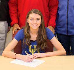 Carly Pettipaw (Senior ‘15) signing her letter of intent to University of Delaware
